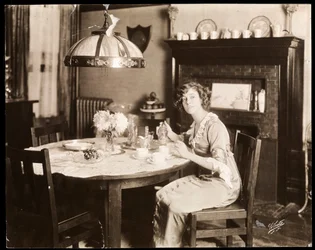 Elsie Janis, 1900-20